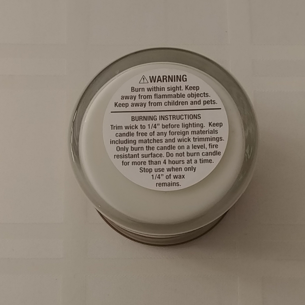 Strong AF Candle - Picture 5 of 6